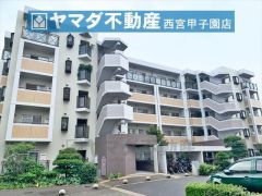 阪神「武庫川団地前」駅　徒歩9分　閑静な住宅地で暮らしやすい立地です。